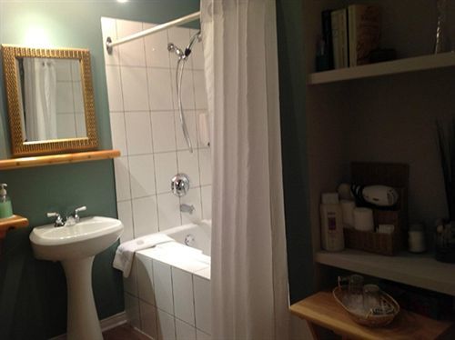 Gite Au Perchoir Bed & Breakfast Baie-Saint-Paul