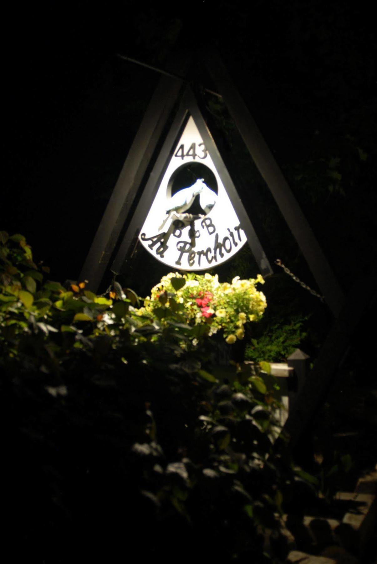 Gite Au Perchoir Bed & Breakfast 4*